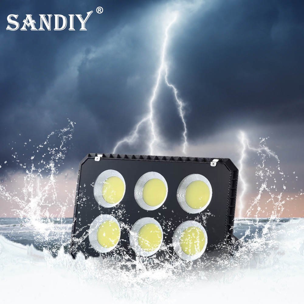 LED Spotlight Outdoor Lighting - Smart Garden Solar Lights 评论和价格